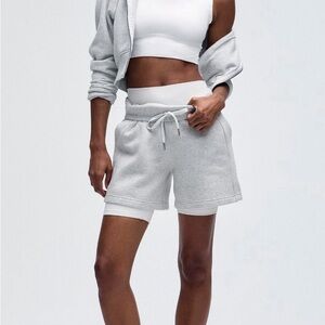 Lululemon Scuba Shorts 5”